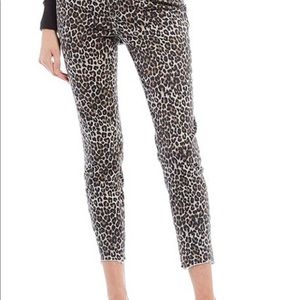 NWT Jolt brand leopard raw hem skinny jeans sz 11